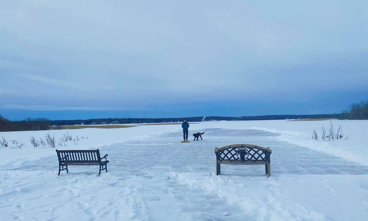 Central Alberta House | Lakefront Cabin on LacLaNonne! Perfect year round with ice & summer fishing!