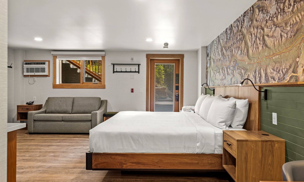 Banff Apartment | Spacious King Condo | Fireplace + Balcony