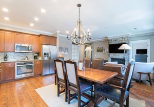 Dog-Friendly Two-Bedroom Private Residence With Luxurious Amenities in Telluride