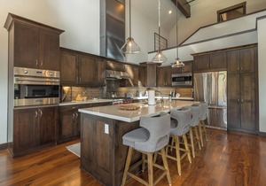 Fairway View at Schaffer's Mill, Northstar Ski Lounge, Golf & Amenities! in Truckee