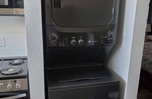 West San Antonio Apartment | Bungalow-Fully Loaded, Lackland AFB, Sea World