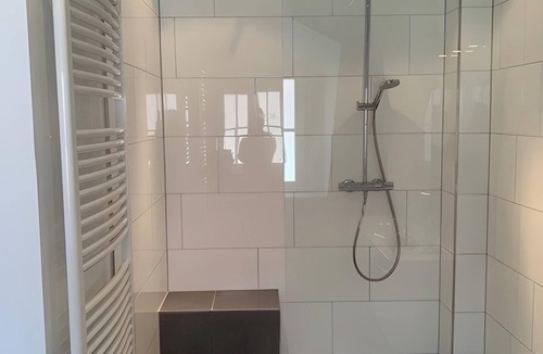 Bult Apartment | Hannover City Retreat Südstadt Bult – Spacious, Central Private Rooms with 2 Balconies