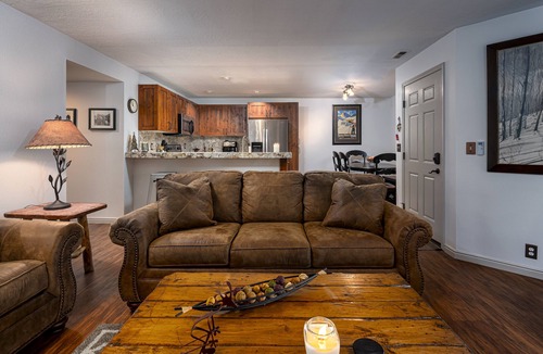 North Park City Condo | Modern - Updated condo 100yds from the Park City Mt. - close to Deer Valley