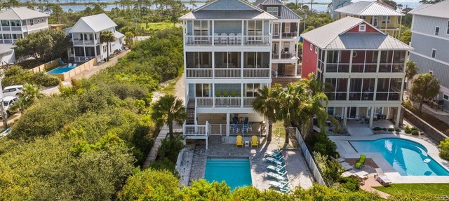 Absolute Deckadence: Beachfront, Pool, Pet-friendly, Sleeps 16 in Cape San Blas