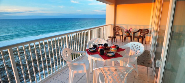 Absolute Gulf-Front 2BR/2BA; Huge Balcony;Stunning Views;Jan Feb 2026 available in Navarre