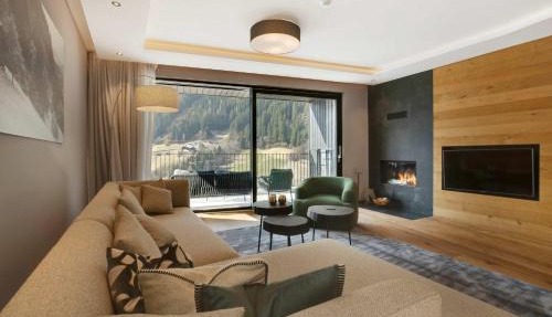 Alpine Chic - Fireplace Views & Ski Resorts in See