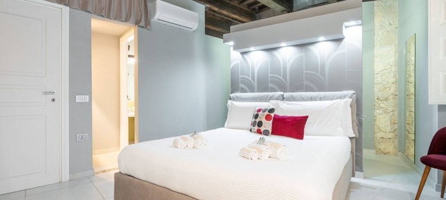 Amo Castle Rooms - Suite Grey in Cagliari