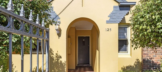 An inviting centrally located retreat in Warrnambool