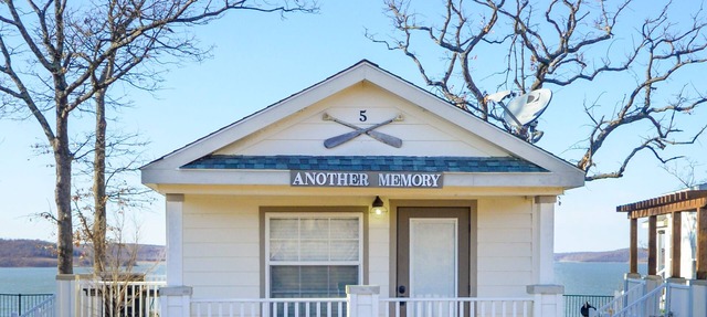 Another Memory at CrossTimbers Marina in Sperry
