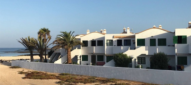 Apartamento Los Lagos| Direct to the beach & sea | Terrace | BBQ | Top WiFi in El Cotillo