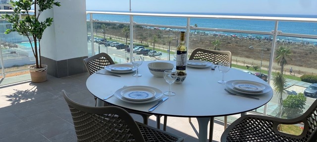 Apartment Torrox Costa, new & luxurious for 6p, 3 balconies, first line sea view in Torrox