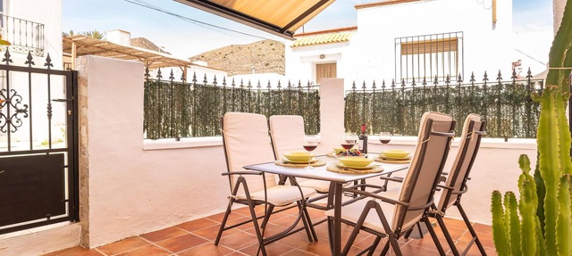 Awesome apartment in Hortichuelas in Hortichuelas