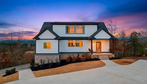 *Back2School* Peaceful Private Mountain View Home in Calhoun