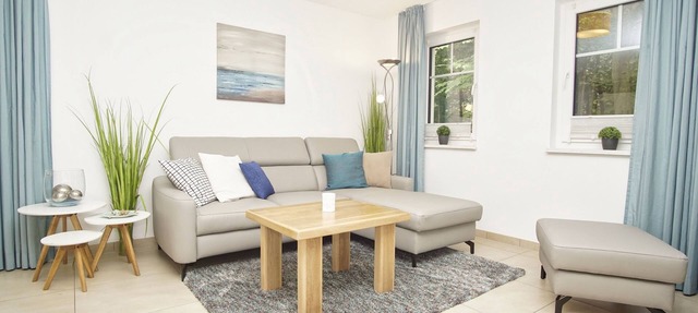 Beachfront vacation rental with a terrace, access to the pool and sauna - Rex Rugia in Mönchgut OT Lobbe