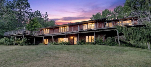 Beautiful 6-Bed Lux Lakeside Cabin w/Great Beach-Kayaks-Sauna-AC-Fishing-Hunting in Marcell