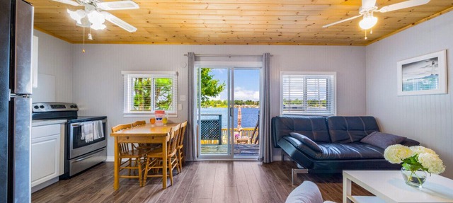 Beautiful Georgian Bay Cottage in Byng Inlet
