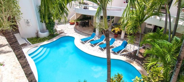 Blue Palms Suites, Pool Onsite, Steps to the Beach & 5th Ave in Playa del Carmen