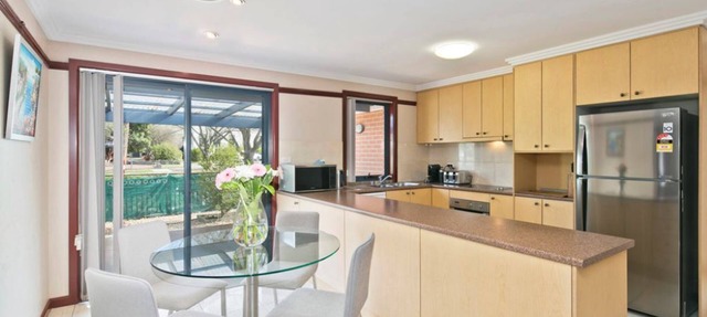 BRADDON CENTRAL CONVENIENCE in Braddon