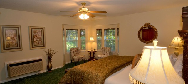 Bradford House Bed & Breakfast in Branson