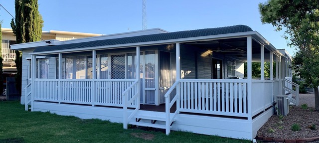 Caddy Shack, Port Hughes in Port Hughes