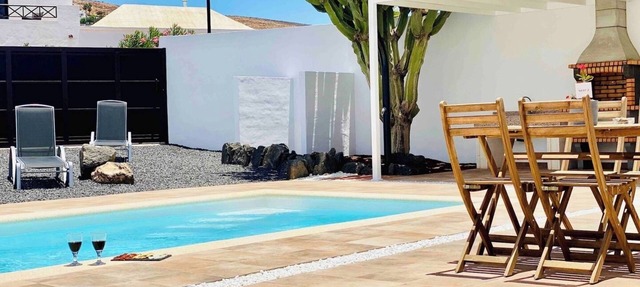 Canaryislandshost l My Nest in Nazaret