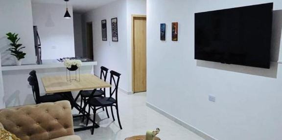 Casa Amarilla SOL Apartamento Remodelado in Piedecuesta