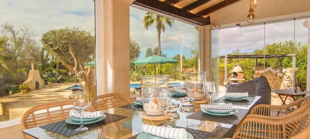 Chalet Son Mojer. Spectacular chalet with pool for 6 people. Near Cala Santanyí in Son Moja