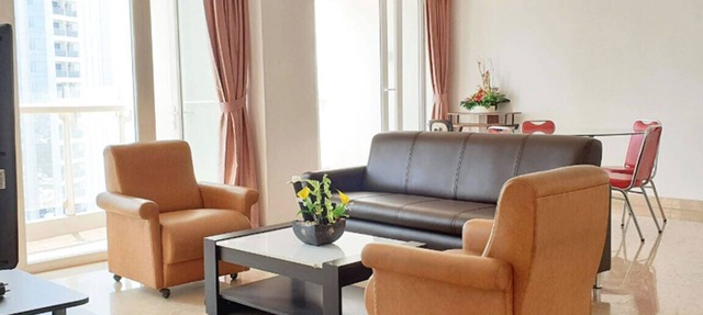 CHEAP Spacious 200m Condo Near Business Center in Jakarta