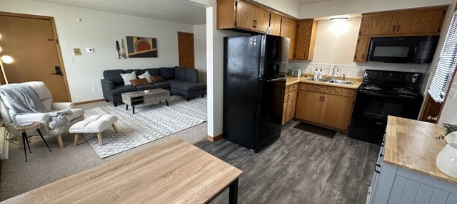Chic & Cozy APT-Self Check-In in Appleton