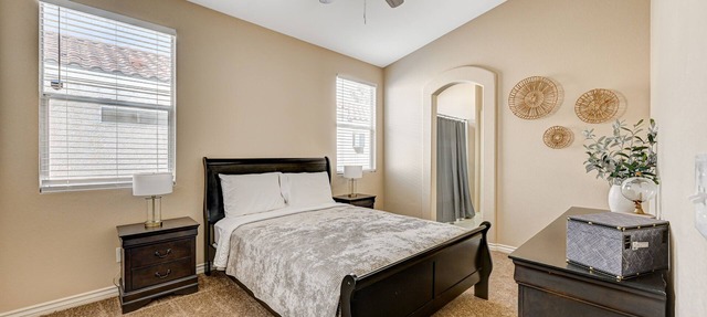 Clean, Convenient & Comfortable Vegas House in Las Vegas