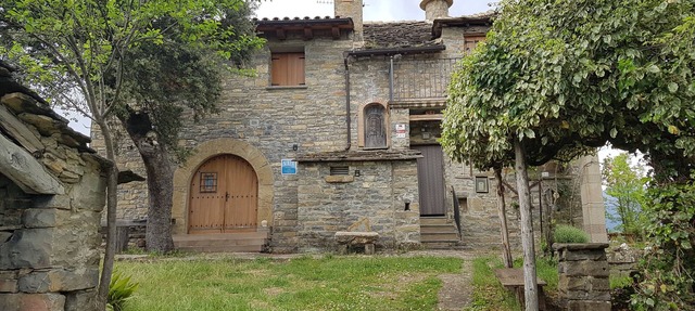 Comfortable house in the Pyrenees with views in Ainsa-Sobrarbe