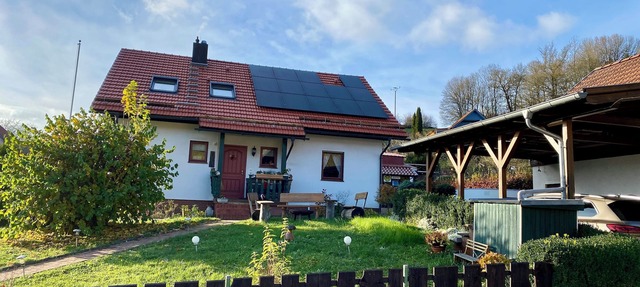 Comfortable vacation apartment with a view of the Thüringen forest in Schleusingen