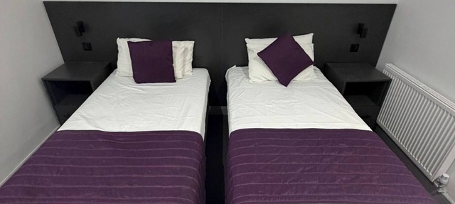 Commercial Hotel - Standard Twin Room Shared in Middlesbrough