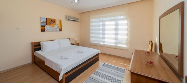 Cozy Flat with Balcony 5 min to Konyaalti Beach in Antalya
