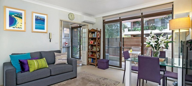 Crows Nest- CN016 Brook Street - Ground Floor 1BR with Patio Pool Near Crows Nest Dining Hub in Crows Nest
