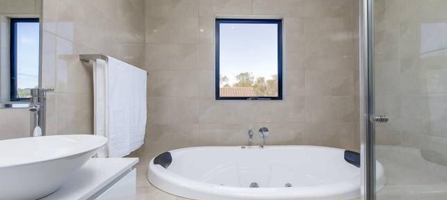 Dolphin Suite at Waters Edge in Mount Martha