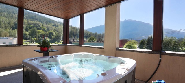 Downtown location ,Top floor unit in Revelstoke