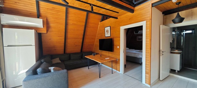 Enjoyable 2-bedroom and 1 living room bungalow with 2 AC in beautiful Antalya in Antalya