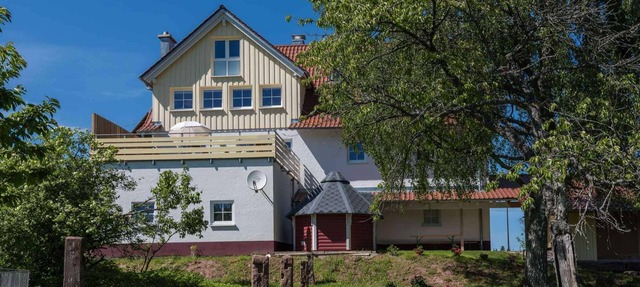 Exclusive Country house Seewald - quiete area, Whirlpool, Sauna, large garten, bbq, wifi in Seewald