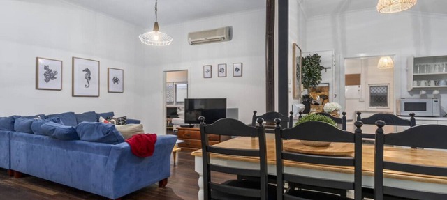 Family Beach and Fishing Getaway in Rockingham in Rockingham