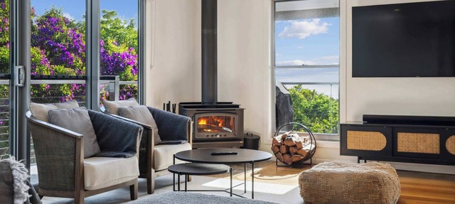 Flaxton Garden Home with Spectacular Coastal Views in Hinterland Region