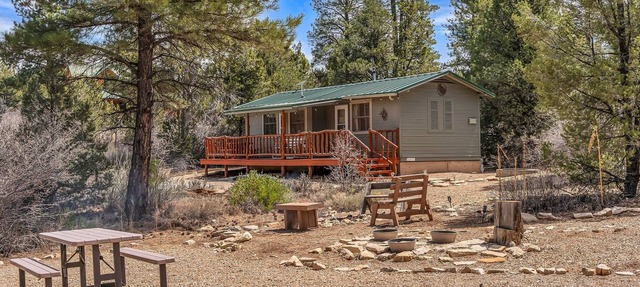 FreeSpirit Cabin| Your Zion National Park Retreat in Orderville