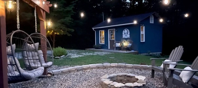 High Rock Hideaway Red River Gorge KY *Couples Cabin*Hot Tub*Wifi*Pet Friendly in Stanton