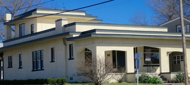 Historic Home - Freshly Renovated - in the Heart of it All - Skyline Views! in Tulsa