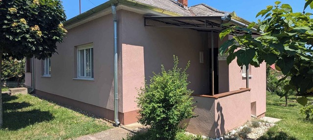 Holiday home with terrace and large garden in Fonyód