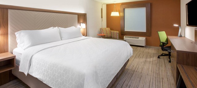 Holiday Inn Express & Suites Murphysboro - Carbondale by IHG in Murphysboro