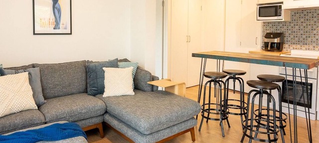 Homeski well presents 2 bedroom unit, great kitchen amenities in Jindabyne