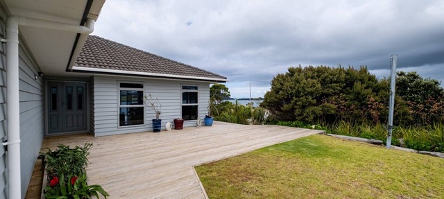 Hook'em Heights in Pukenui