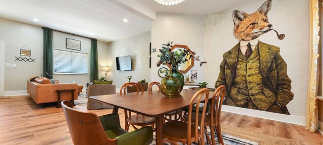 ★ HostWise Stays ★ Foxy home, off-street parking, new remodel! in Pittsburgh