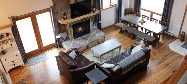 Large Lakeside Cabin in Duluth